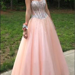 Prom dress